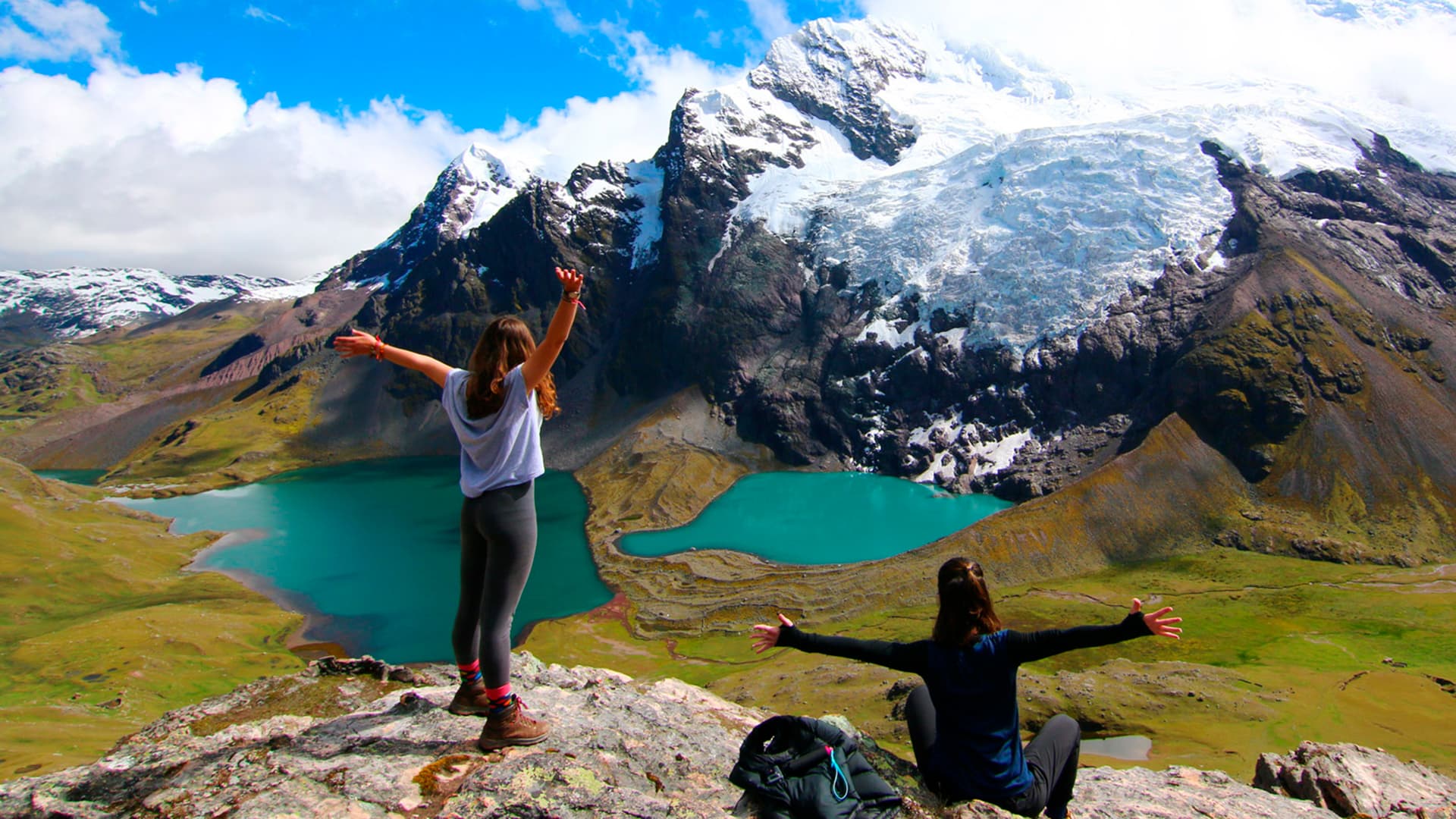 Discover the 7 Lakes of Ausangate: Ultimate Hiking Experience Near Cusco